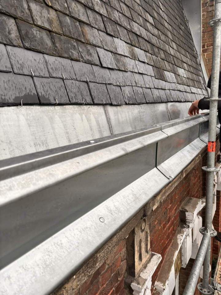 Pose de gouttières Près de Saint-Omer